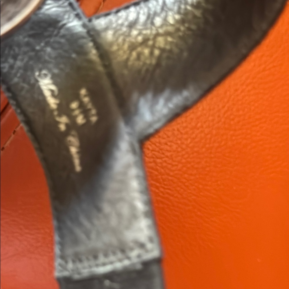 Donald J. Pliner Black Women's Sandals - Picture 13 of 14